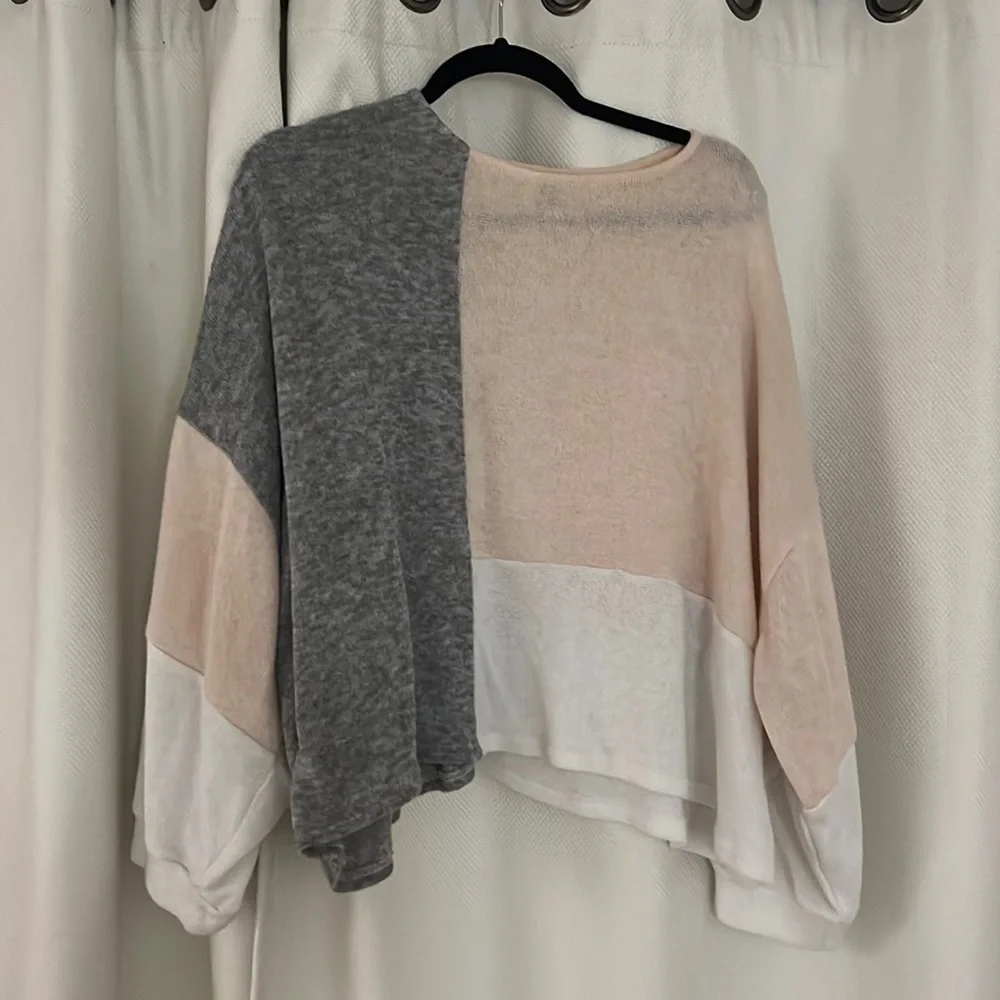 Colorblock Sweater - Picture 1 of 4